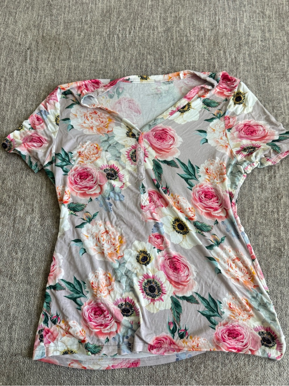 Posh Peanut Pink & White Floral V-Neck Short Sleeve Top